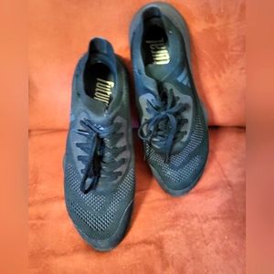Mens shoes